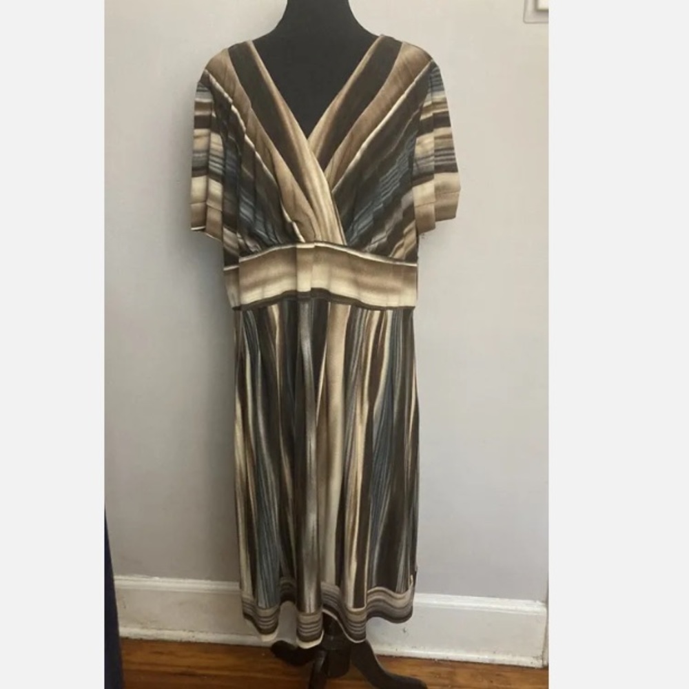 9-8 Dressbarn dress brown pullover stretchy 22w NWT